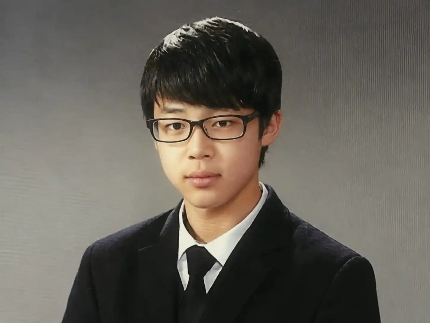 Park Jimin, High school image, Credit:google